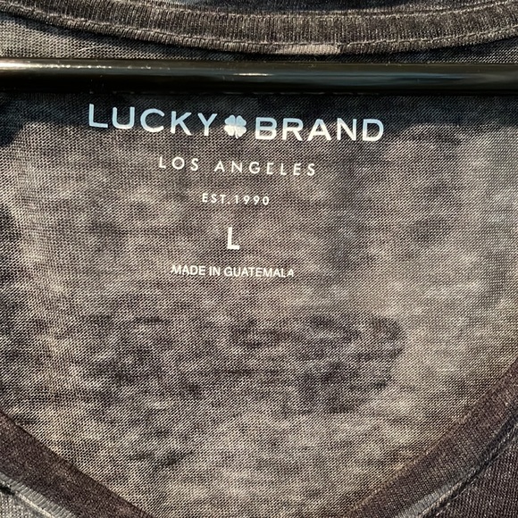 Lucky Tshirt - Picture 2 of 4